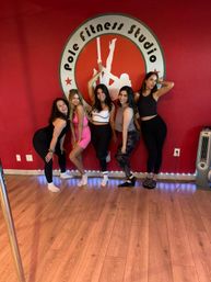 Private Pole Dancing Class, Certified Sexy Experience image 32