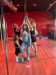 Private Pole Dancing Class, Certified Sexy Experience image 28