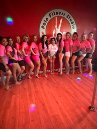 Private Pole Dancing Class, Certified Sexy Experience image 24