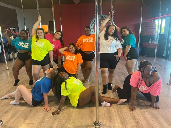 Private Pole Dancing Class, Certified Sexy Experience image 21