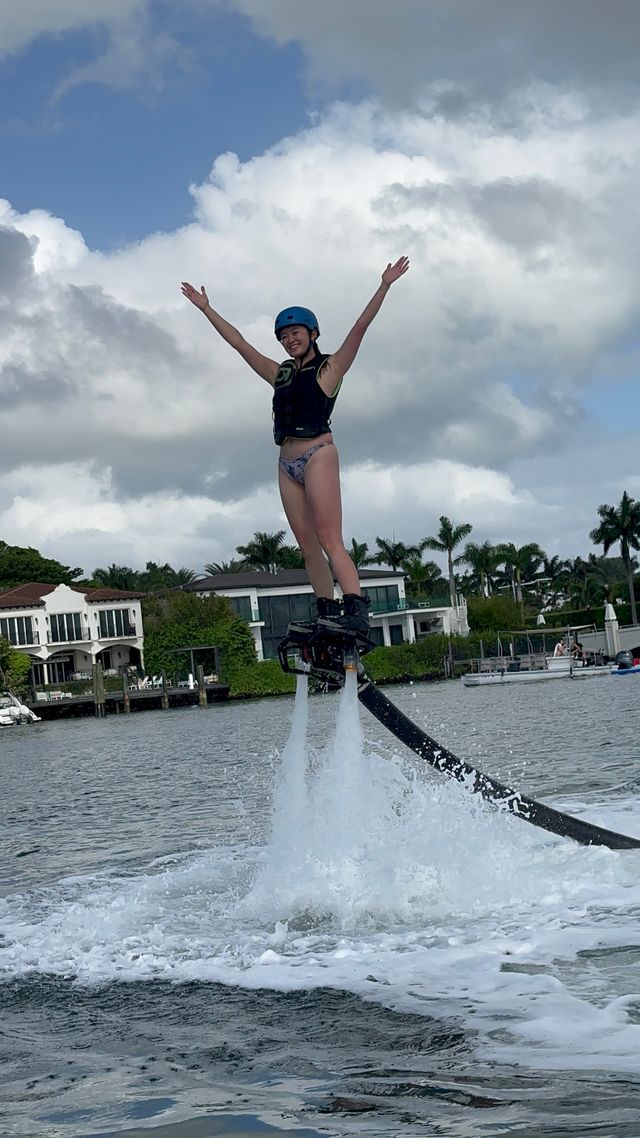 Learn to Flyboard with a Pro image 3