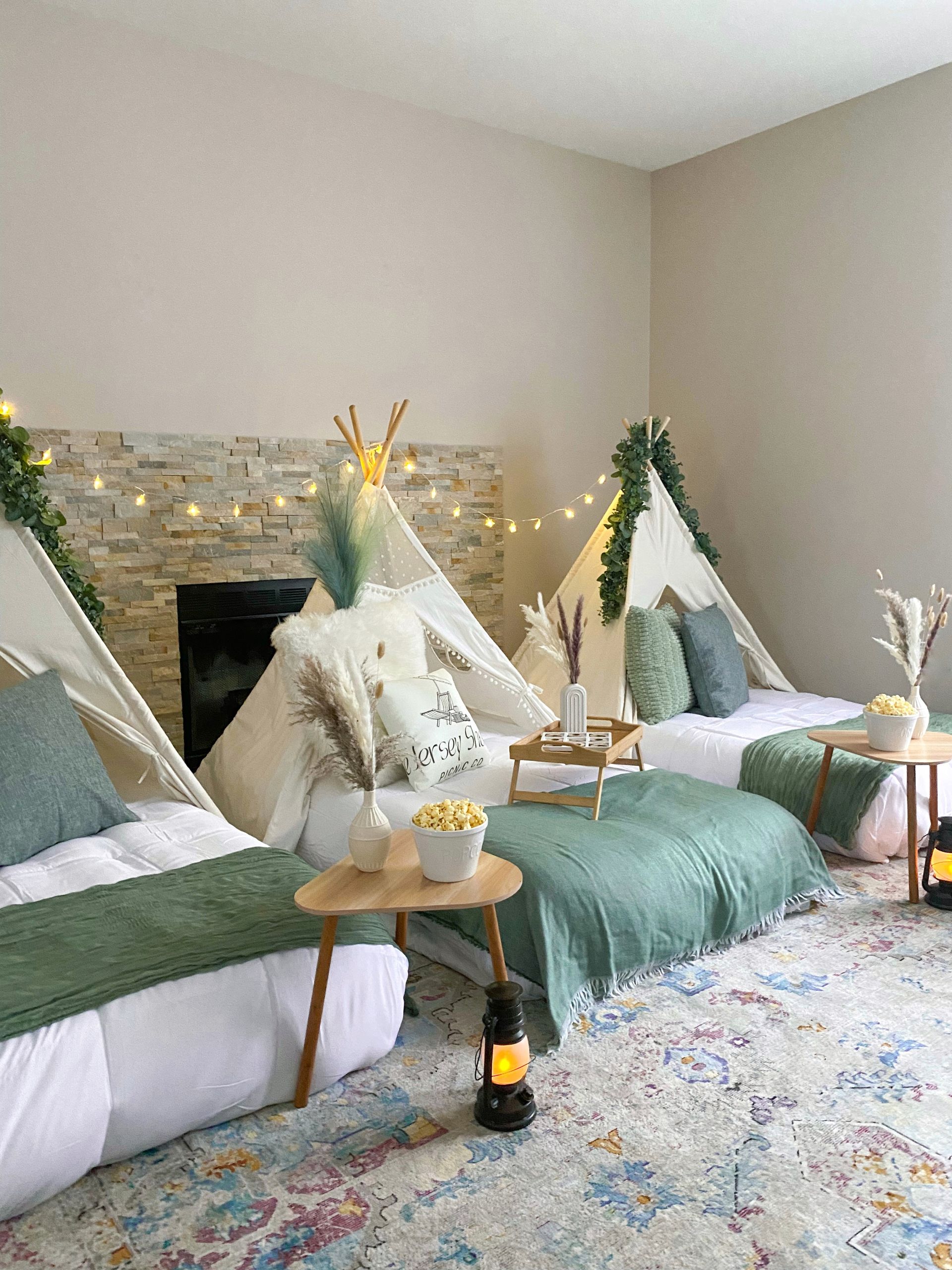 Luxury Sleepovers with Party Decorations and Fun Teepee Tents image 1