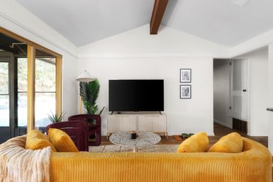 Private Pool, Grill & Games Room: The Palm Royale image 13