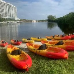 Sweetheart Paddle Guided Valentine's Tour & Toast: February 14-17 image 9