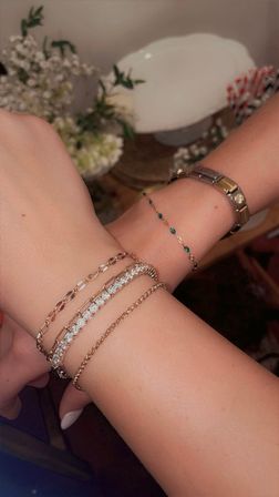 Arrow Permanent Jewelry: Private Party at The Holly House image 6