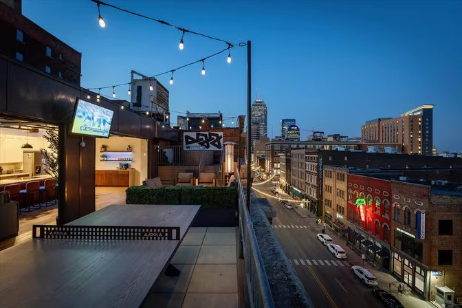 Skyline Penthouse: Hot Tub, Fire Pit + Rooftop Patio in the Heart of Downtown image 35