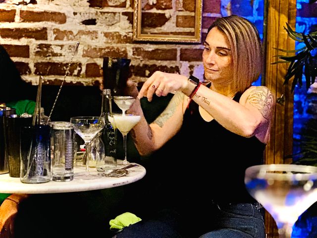 The Muddle & Mingle Mojito Experience: Taco Lunch + Mixology Class image 3