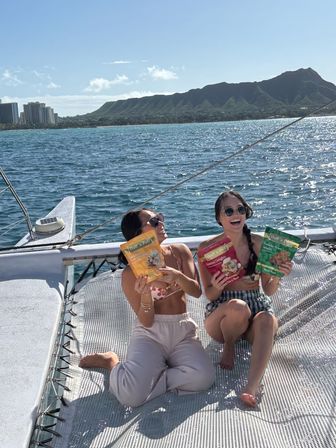 Turtle Canyon Snorkel Adventure: Swim with Sea Turtles in Hawaii with Your Crew image 5
