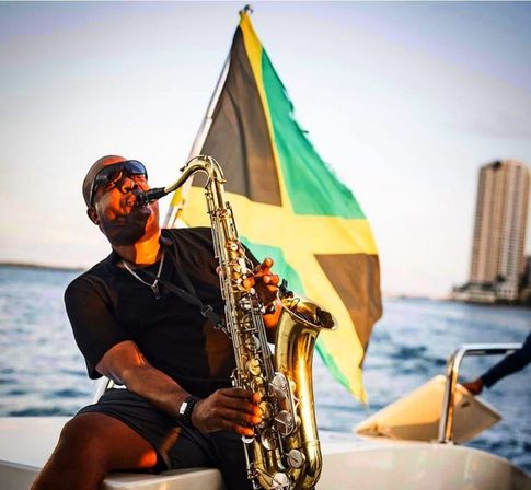 Total YachtXperience: Elevate Your Yacht Charter with Catering, DJ, Jet Skis & Open Bar image 17