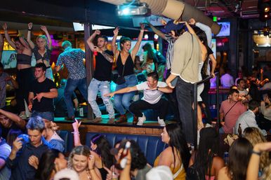 Gaslamp Downtown Bar Crawl: 5 Clubs in 1 Night image 3