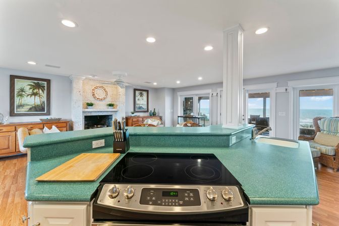 Gone Coastal: 5 BR Beach Front Villa with Hot tub in South Ponte Beach image 15