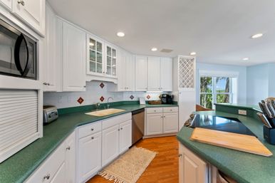 Gone Coastal: 5 BR Beach Front Villa with Hot tub in South Ponte Beach image 18