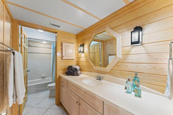 Gone Coastal: 5 BR Beach Front Villa with Hot tub in South Ponte Beach image 59