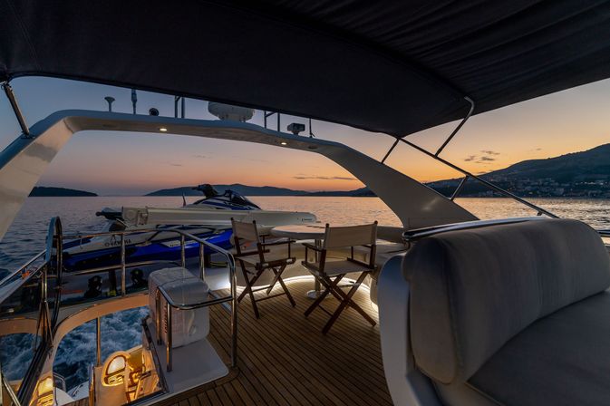 Exclusive Luxury Yacht Charter with Optional Jetski Rental image 5