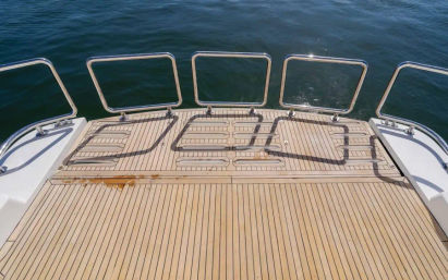 Exclusive Luxury Yacht Charter with Optional Jetski Rental image 11