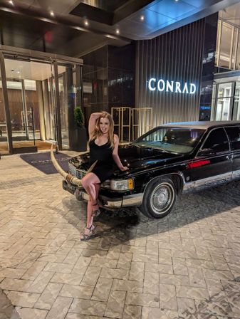 Longhorn Limousine Experience: Cruise in Style in a 1996 Cadillac Stretch Limo image 2