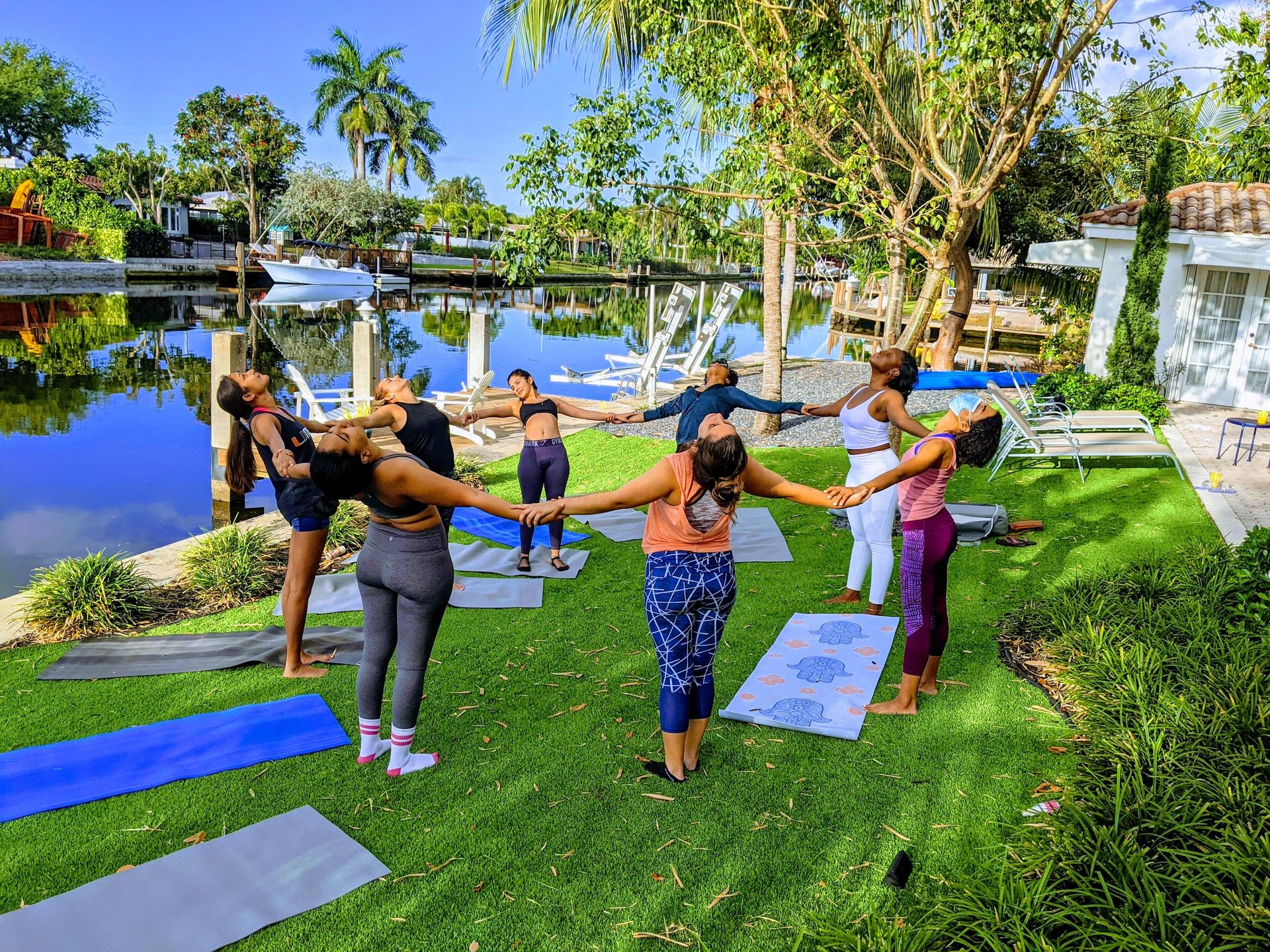 Private Yoga Session - Beach or In-Home, All-Inclusive image 1