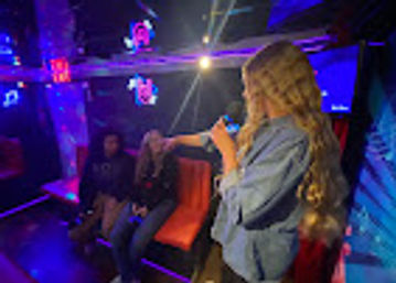 Karaoke Pod: Mobile Karaoke Lounge Delivered to You image 21