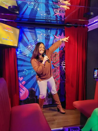 Karaoke Pod: Mobile Karaoke Lounge Delivered to You image 14