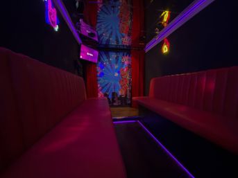Karaoke Pod: Mobile Karaoke Lounge Delivered to You image 9
