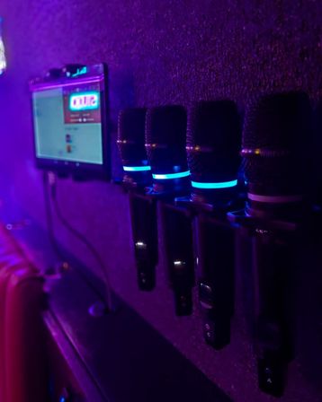 Karaoke Pod: Mobile Karaoke Lounge Delivered to You image 25
