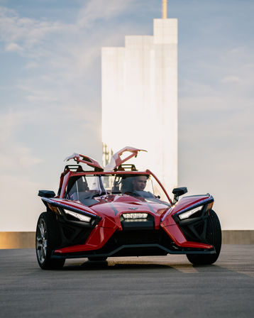 Rev and Rave: Fast Car Slingshot Cruise Around Austin Like A Boss image 4