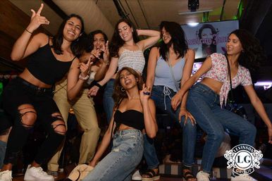Bachelor & Bachelorette VIP Nightlife Pass: Guided & Unguided Options image 6