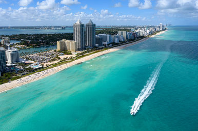 Helicopter Tour around Everglades, Hard Rock Guitar & all Beaches image 4