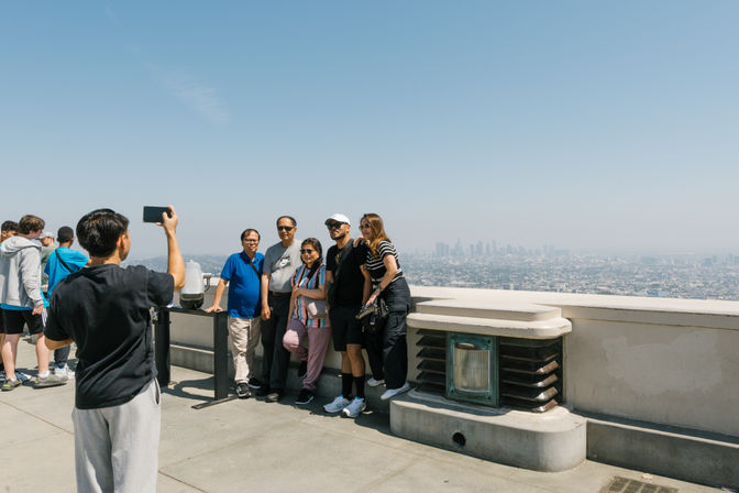 Hollywood Bus Tour: Sightseeing & Celebrity Homes Tour image 20