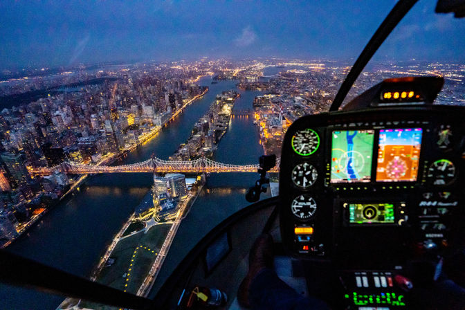 Private NYC Helicopter Tour from Westchester image 6