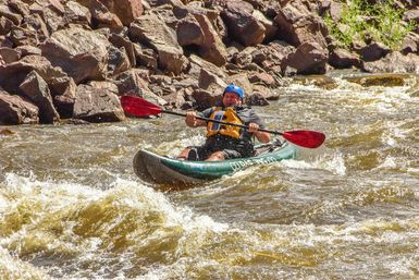 Guided Inflatable Kayak Tour: Half Day image 5