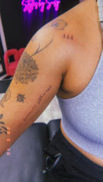 Group Tattoo Experience: Styles by Susy Fine Line & Ornamental Tattoos image 7