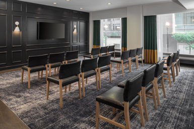 Staypineapple: Iconic Boutique Hotel in The Loop image 19