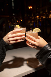 Staypineapple: Iconic Boutique Hotel in The Loop image 9