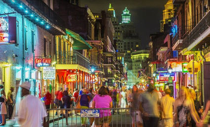 Bourbon Belles Bar Crawl: The Perfect Girls' Night Out image 4