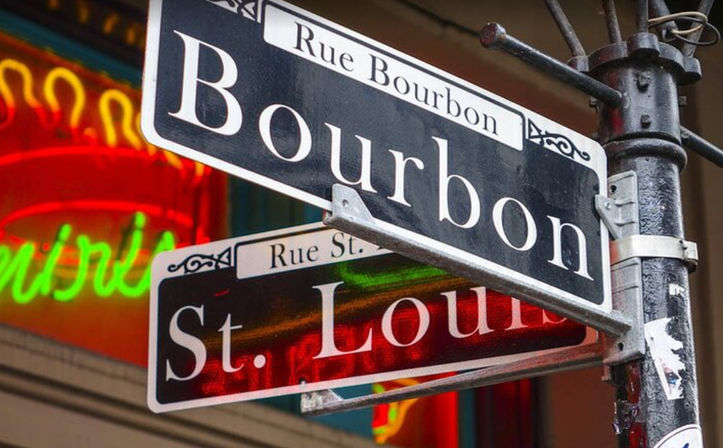 Bourbon Belles Bar Crawl: The Perfect Girls' Night Out image 5