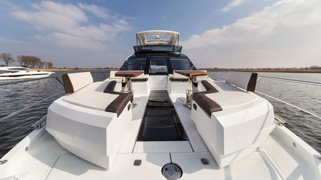 2024 Galeon 64' Luxury Yacht Charter image 3