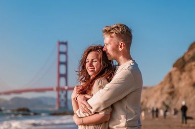 Insta-Worthy Professional Photoshoot at Golden Gate Bridge image 3