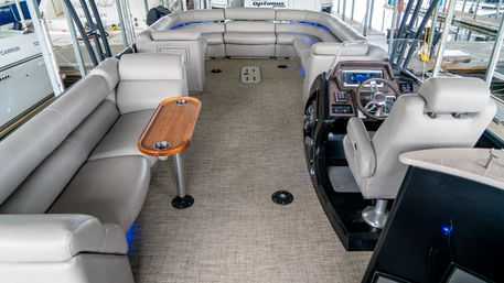 35ft "Big Pontoona" with Yacht Amenities for Ultimate Pontoon Fun image 5