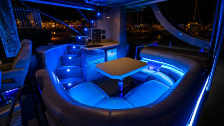 35ft "Big Pontoona" with Yacht Amenities for Ultimate Pontoon Fun image 13