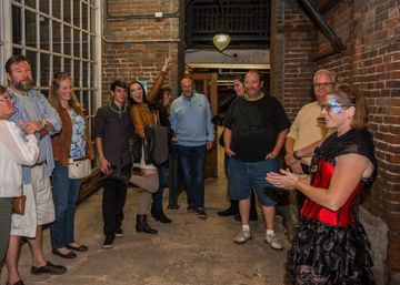 Booze and Boos: Ghost Tour + Bar Crawl in Denver image 5