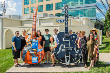 Cruzzin' Nashville Guided Sightseeing Tour image 4