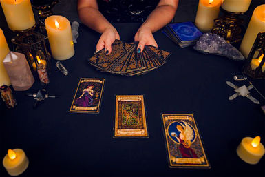 Tarot Readings Party image 4