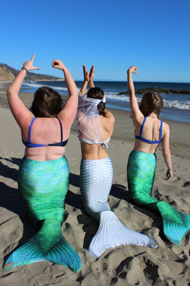 Veils & Tails: Custom Bachelorette Mermaid Photoshoot image 4