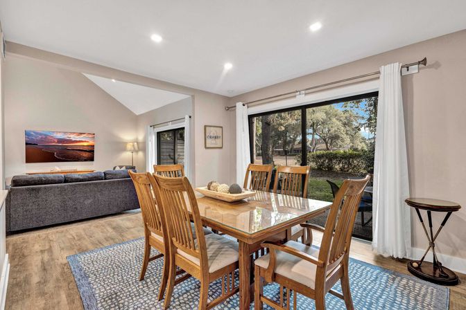 Harbour Town Retreat: Sea Pines 3BR Villa with Pool, Golf Views & Walk to Harbour Town image 7