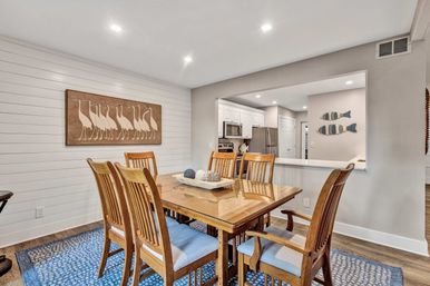 Harbour Town Retreat: Sea Pines 3BR Villa with Pool, Golf Views & Walk to Harbour Town image 13