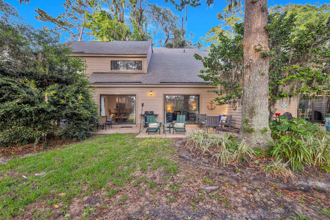 Harbour Town Retreat: Sea Pines 3BR Villa with Pool, Golf Views & Walk to Harbour Town image 44