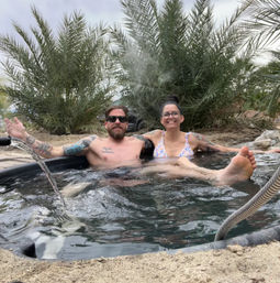 Private Hot Spring Bungalow on a Date Farm image 3