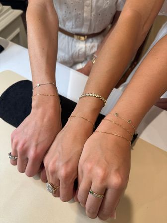 Luxury Permanent Jewelry & Custom Jewelry Bar Experience image 8