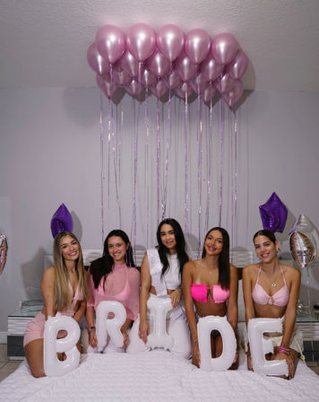 Luxury Room Decoration Miami: Surprise the Bride or Birthday Girl image 1